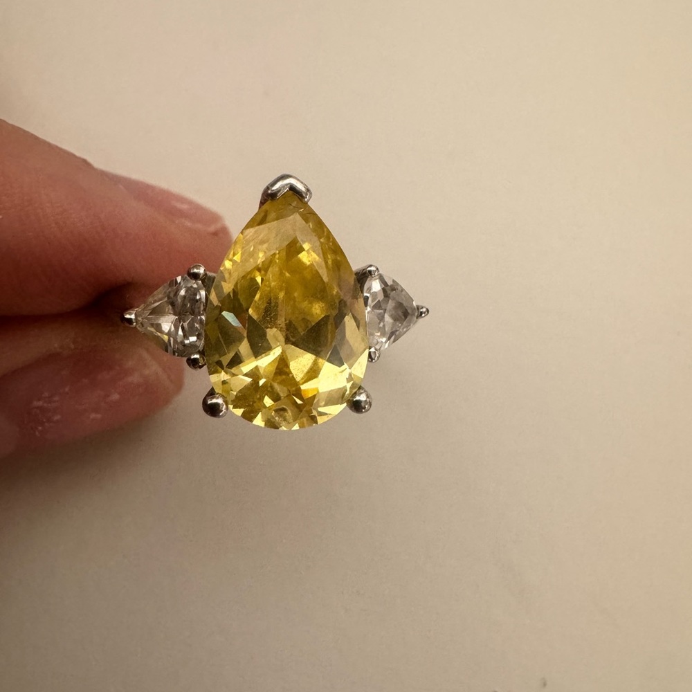 Elegant Yellow Teardrop Ring